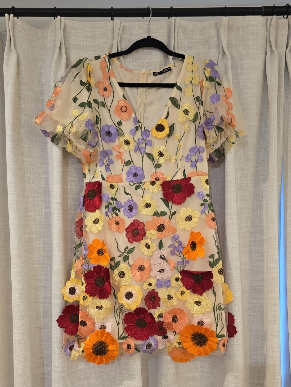 Floral Embroidered V-Neck Mini Dress in Cream
